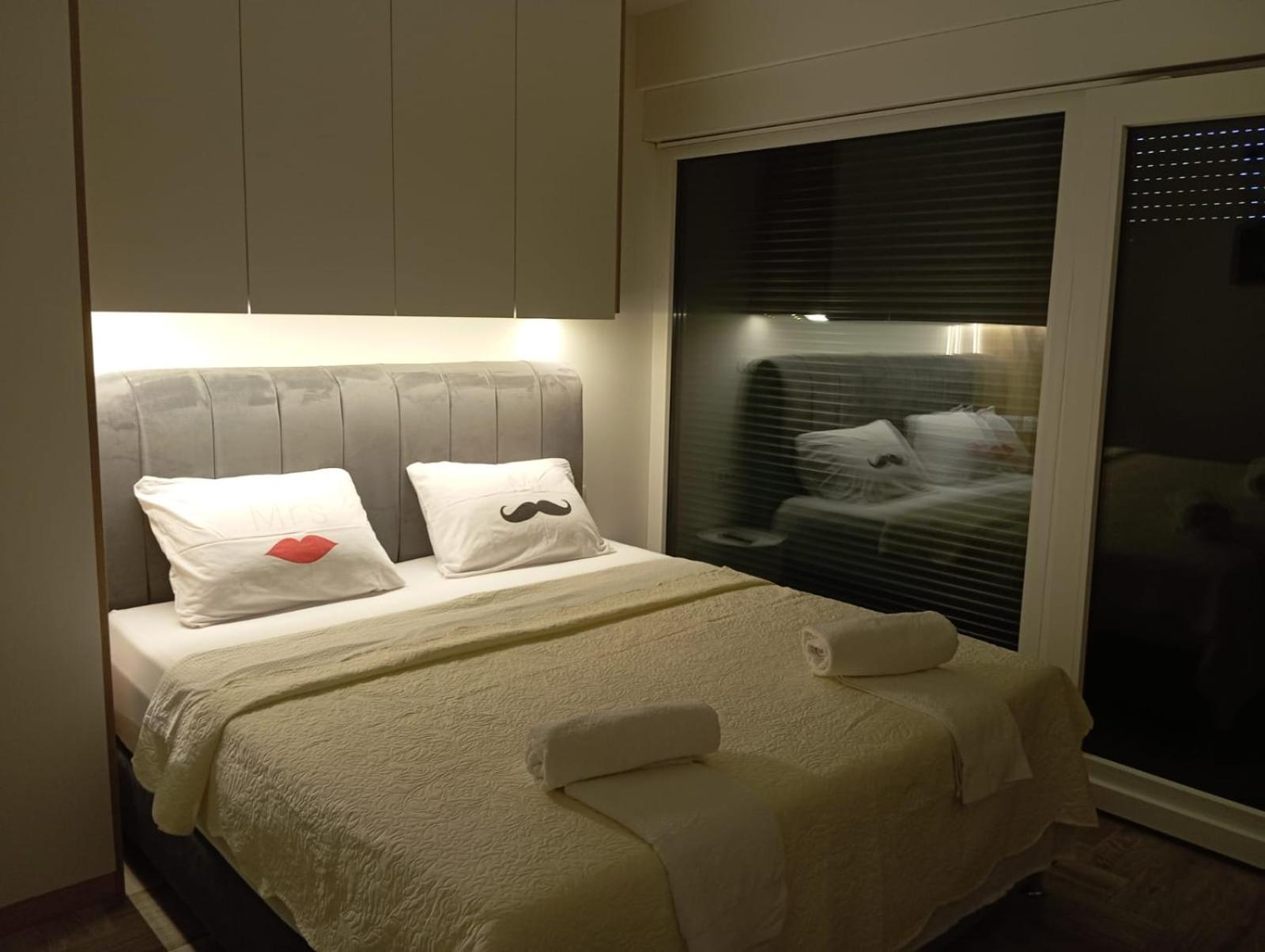 S Apartment Vir